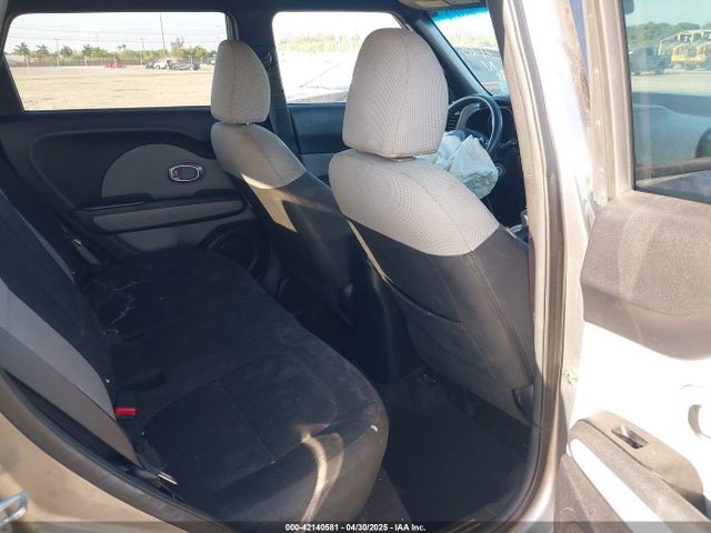KIA Soul 2014 KNDJN2A20E7059842 Image 8