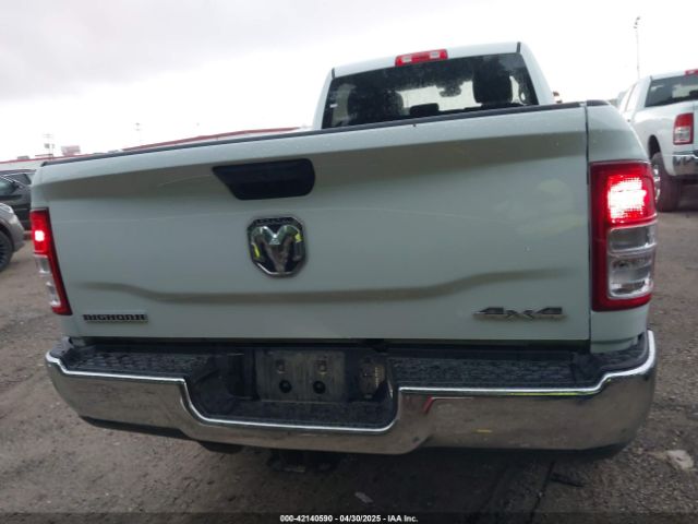 3C6UR5JL5RG337647 RAM 2500 Big Horn  4x4 8' Box