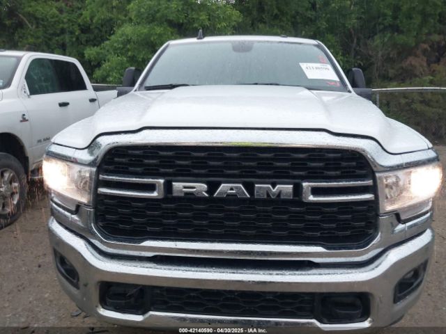 3C6UR5JL5RG337647 RAM 2500 Big Horn  4x4 8' Box