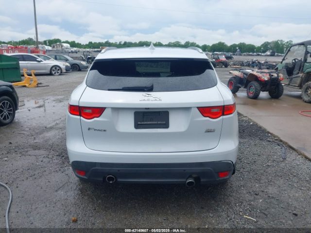 SADCN2EV1JA240270 Jaguar F-pace 35t Portfolio