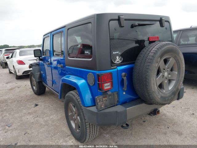 2015 JEEP WRANGLER UNLIMITED 1C4BJWDG9FL563443 Photo 2
