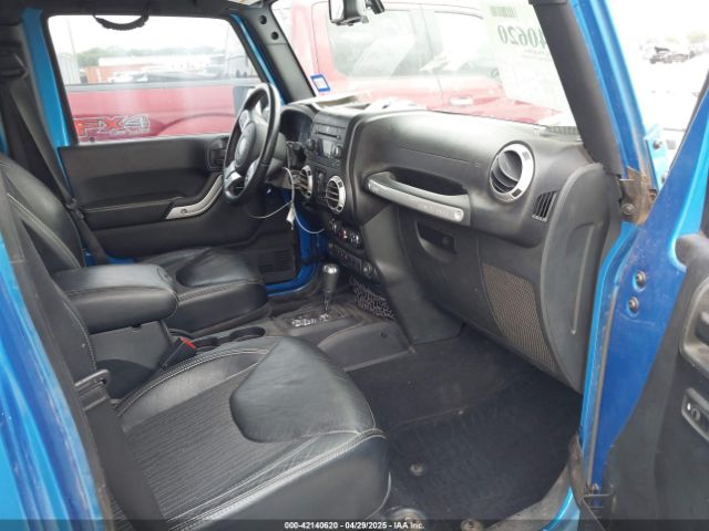 2015 JEEP WRANGLER UNLIMITED 1C4BJWDG9FL563443 Photo 4