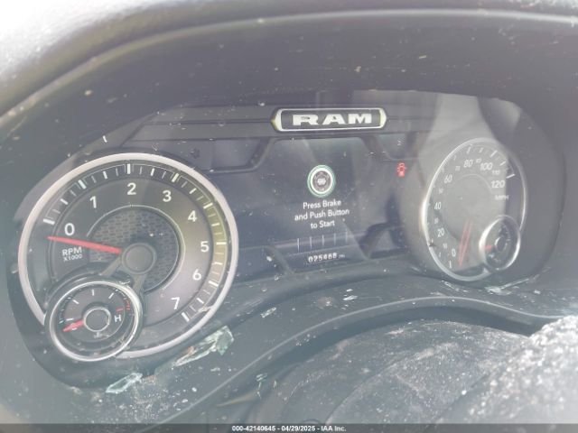 1C6SRFFT7NN415143 RAM 1500 Big Horn  4x4 5'7 Box