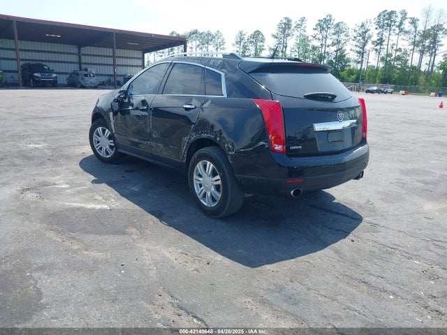 2011 CADILLAC SRX 3GYFNAEY3BS575540 Photo 2