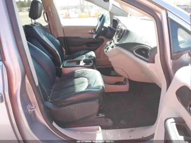 2020 CHRYSLER PACIFICA 2C4RC1BG4LR272446 Photo 4