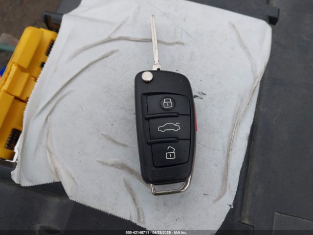WA1ECCFS5HR003565 Audi Q3 2.0t Premium