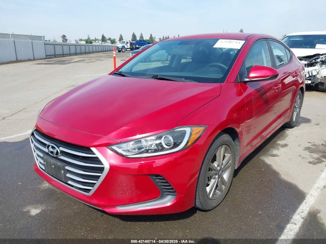 5NPD84LF2HH003305 Hyundai ELANTRA SE