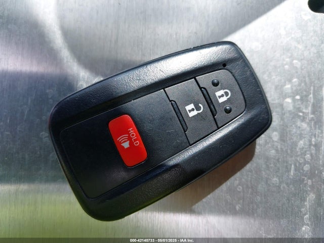 2T3J1RFV7PW364091 Toyota Rav4 Adventure