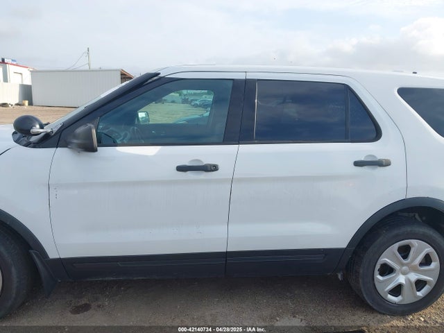 1FM5K8AR5GGA86768 Ford Utility Police Interceptor