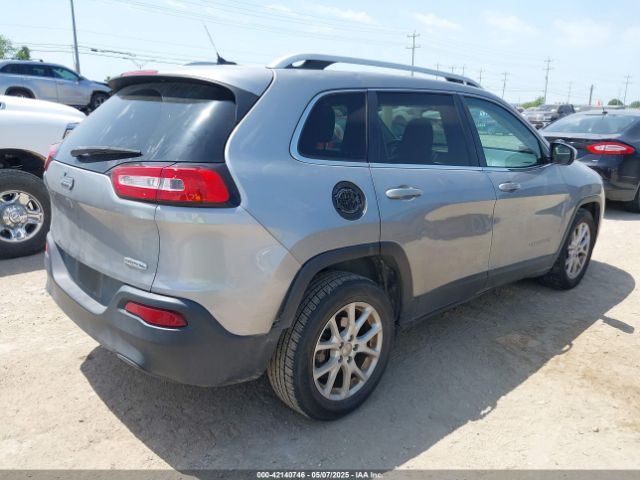 2016 JEEP CHEROKEE 1C4PJLCB3GW200355 Photo 3