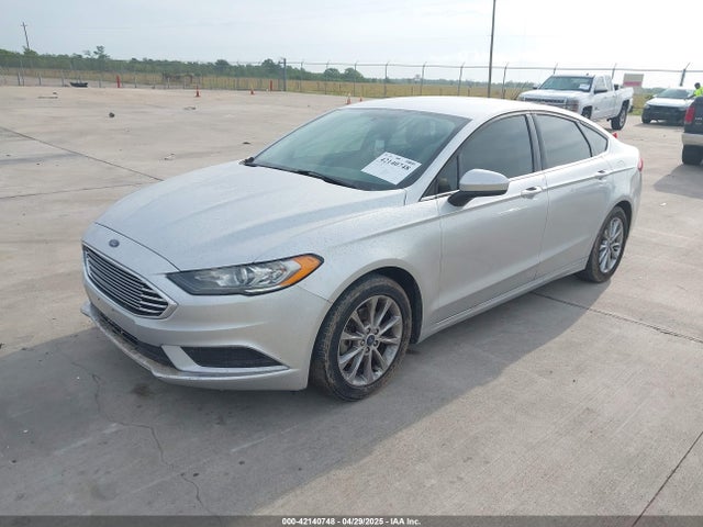 Ford 2017 2017 3FA6P0H77HR214427 Image 2
