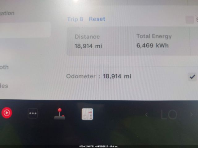 7SAYGDEE8SF244254 Tesla 2025