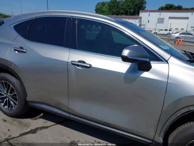 2T2GDCAZ1SC020537 Lexus Nx 250 Premium
