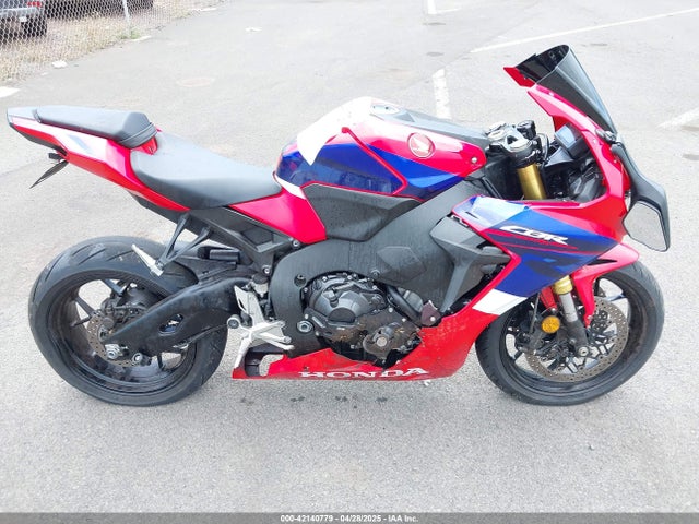 JH2SC7713NK500213 Honda Sc77e-5000001