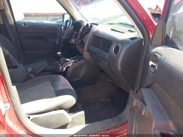 1C4NJPBA6ED547680 Jeep Patriot Sport