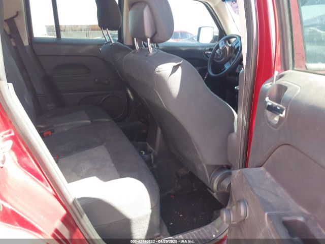 1C4NJPBA6ED547680 Jeep Patriot Sport