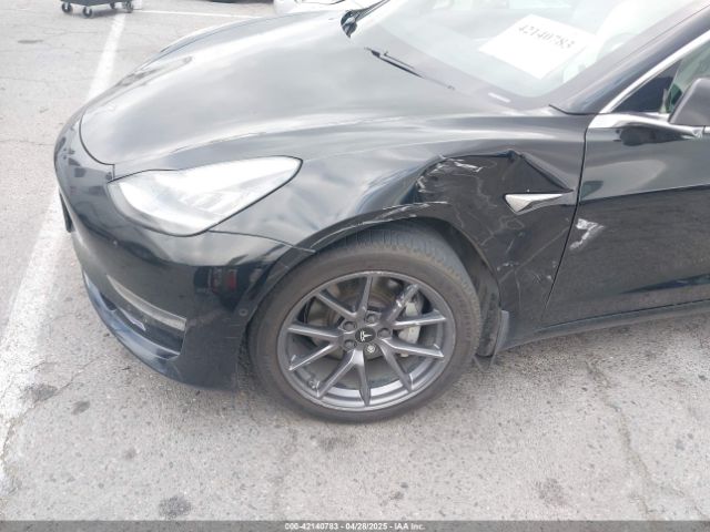 2019 TESLA MODEL 3 5YJ3E1EA0KF301779 Photo 5