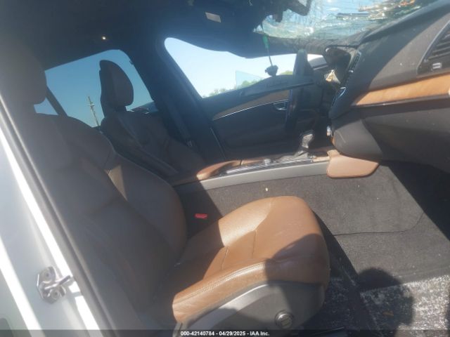 2022 VOLVO XC90 YV4A22PK2N1781135 Photo 4