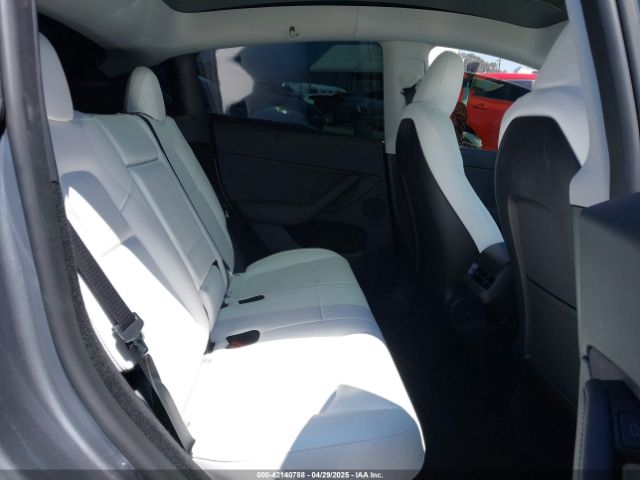 7SAYGDEF9RA299036 Tesla Model Y Performance Dual Motor All-wheel Drive