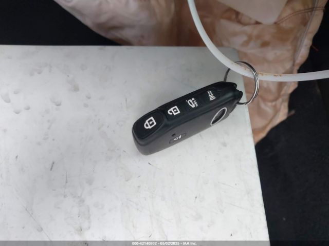 5XXG14J21NG132855 KIA K5 LXS