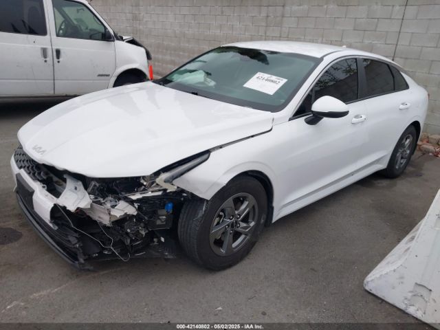 5XXG14J21NG132855 KIA K5 LXS
