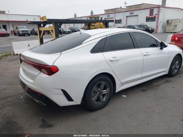 5XXG14J21NG132855 KIA K5 LXS
