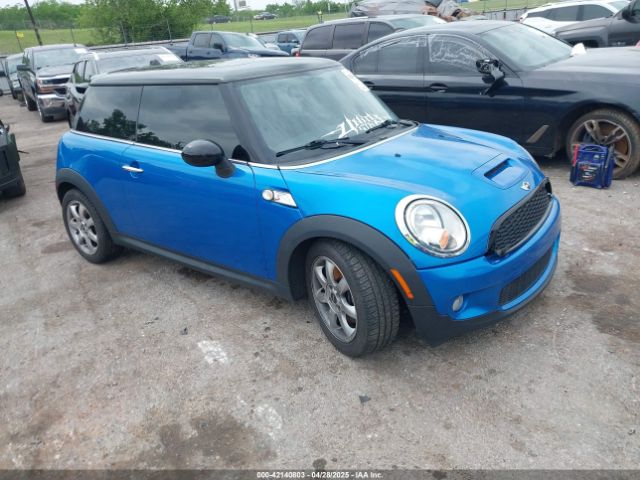2010 MINI COOPER S WMWMF7C51ATX43070 Photo 0