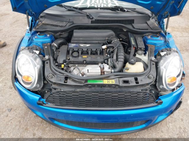 2010 MINI COOPER S WMWMF7C51ATX43070 Photo 9