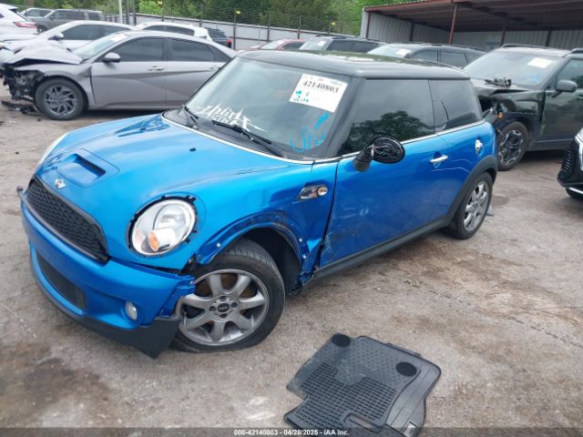 2010 MINI COOPER S WMWMF7C51ATX43070 Photo 1