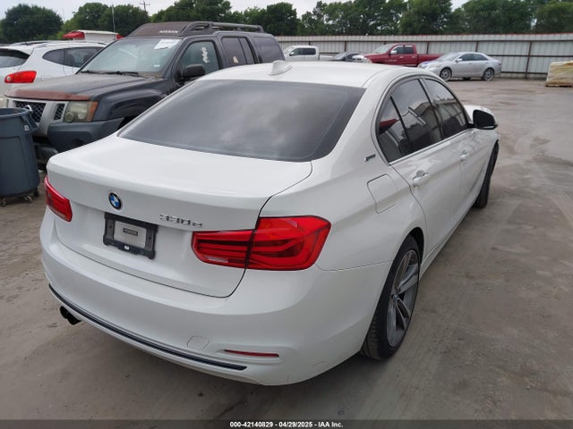 WBA8E1C55JA758457 BMW 330e Iperformance