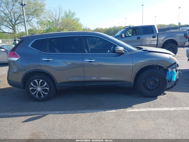 Nissan ROGUE S 2015 KNMAT2MV6FP537002 Image 13