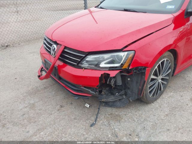 3VWD17AJ2GM285299 Volkswagen Jetta 1.8t Sport
