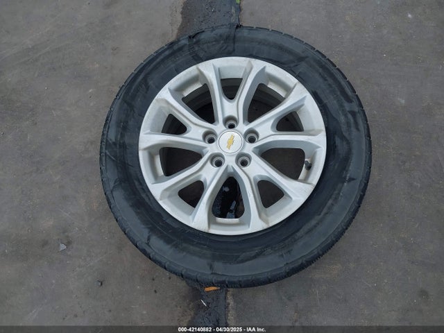 2GNAXKEV6K6255642 Chevrolet EQUINOX LT