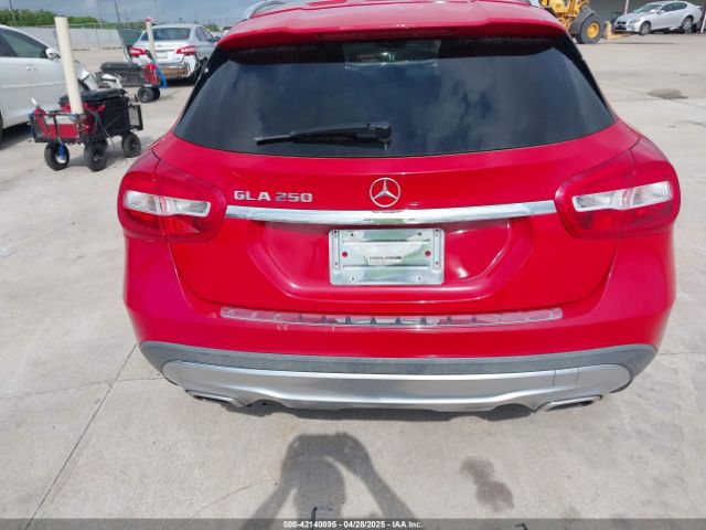 WDCTG4EB8HJ298761 Mercedes-Benz GLA 250