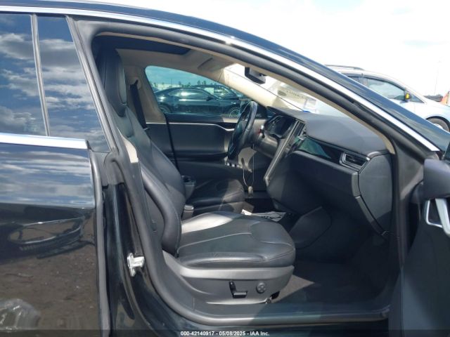 5YJSA1H1XEFP44397 Tesla Model S P85
