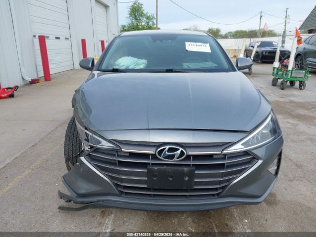 KMHD84LF3KU761288 Hyundai ELANTRA SEL
