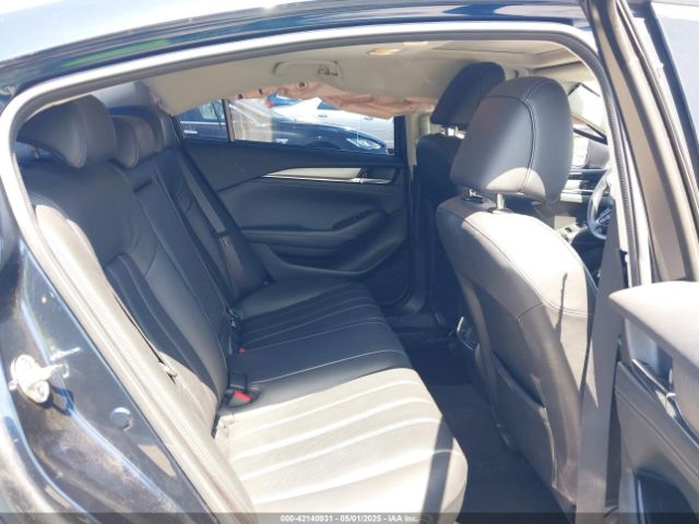 JM1GL1VM9J1310733 Mazda Mazda6 Touring