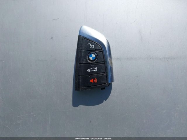 2021 BMW 3 SERIES 3MW5P7J06M8B77766 Photo 10