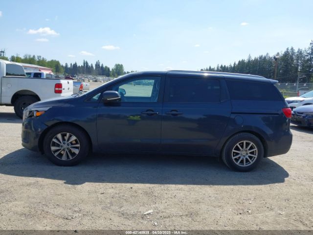 KNDMB5C11H6253379 KIA SEDONA LX