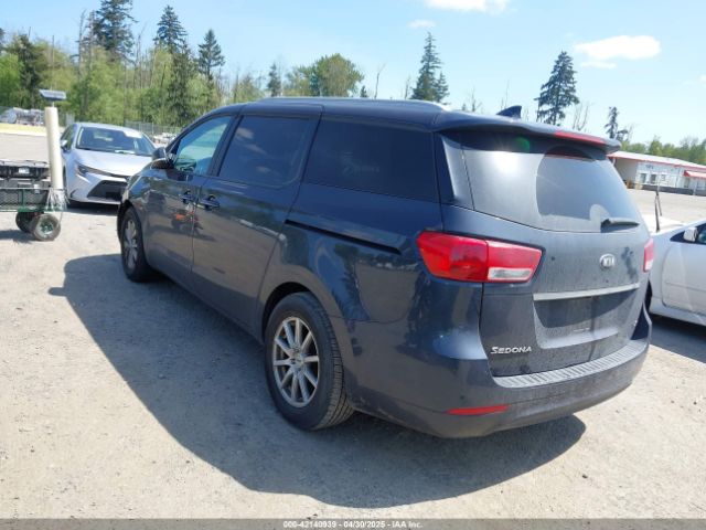 KNDMB5C11H6253379 KIA SEDONA LX