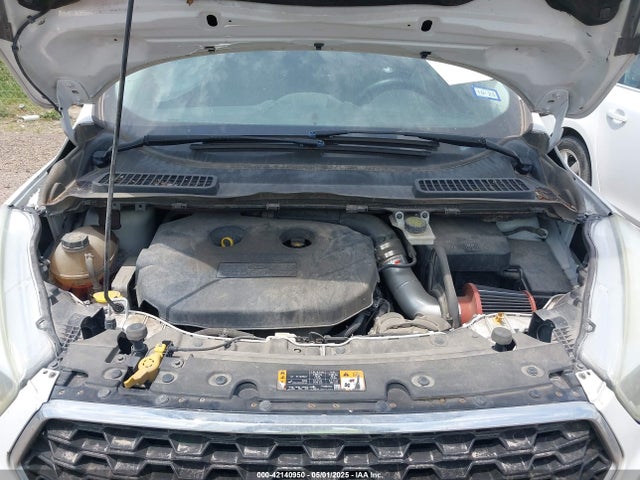 1FMCU0G95HUA69725 Ford Escape