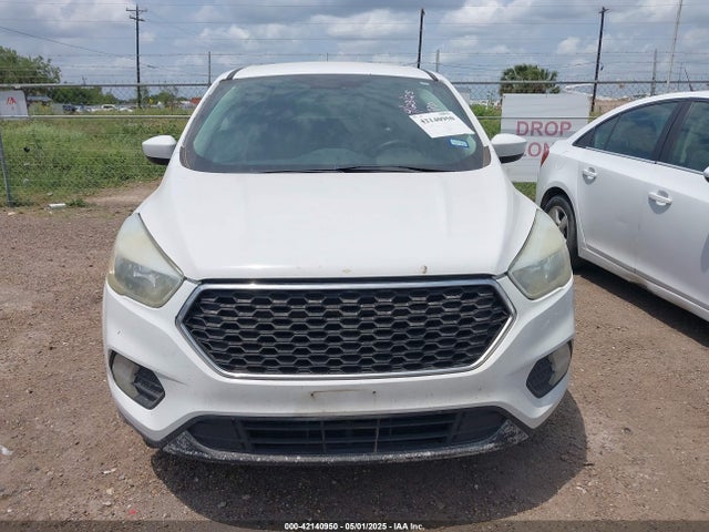 1FMCU0G95HUA69725 Ford Escape