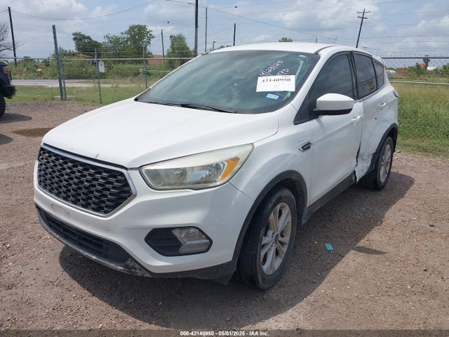 1FMCU0G95HUA69725 Ford Escape