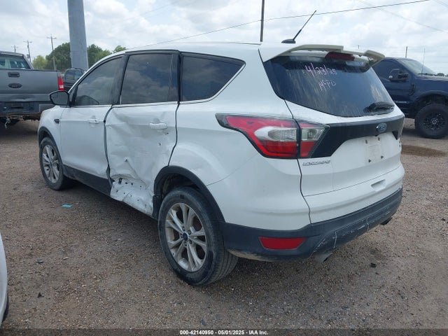1FMCU0G95HUA69725 Ford Escape