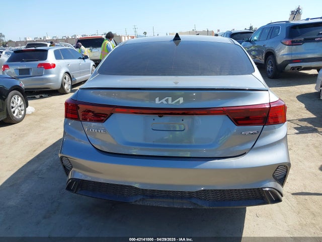 3KPF54AD7NE439859 KIA mpi nu