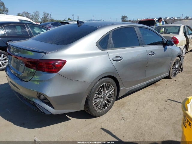 3KPF54AD7NE439859 KIA mpi nu