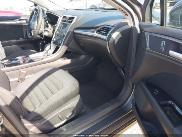 3FA6P0H77FR120030 Ford FUSION SE