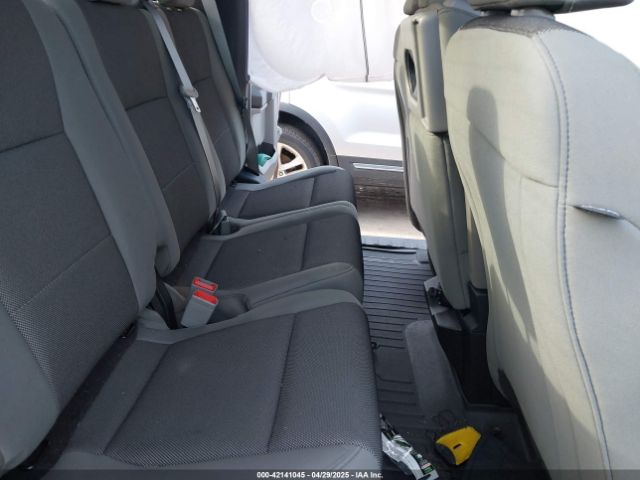 1FTFX1E57JFA12712 Ford F-150 Xl
