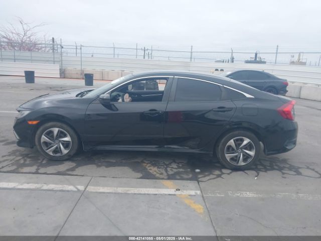 2HGFC2F62KH532228 Honda Civic Lx