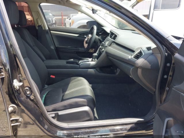 2HGFC2F62KH532228 Honda Civic Lx